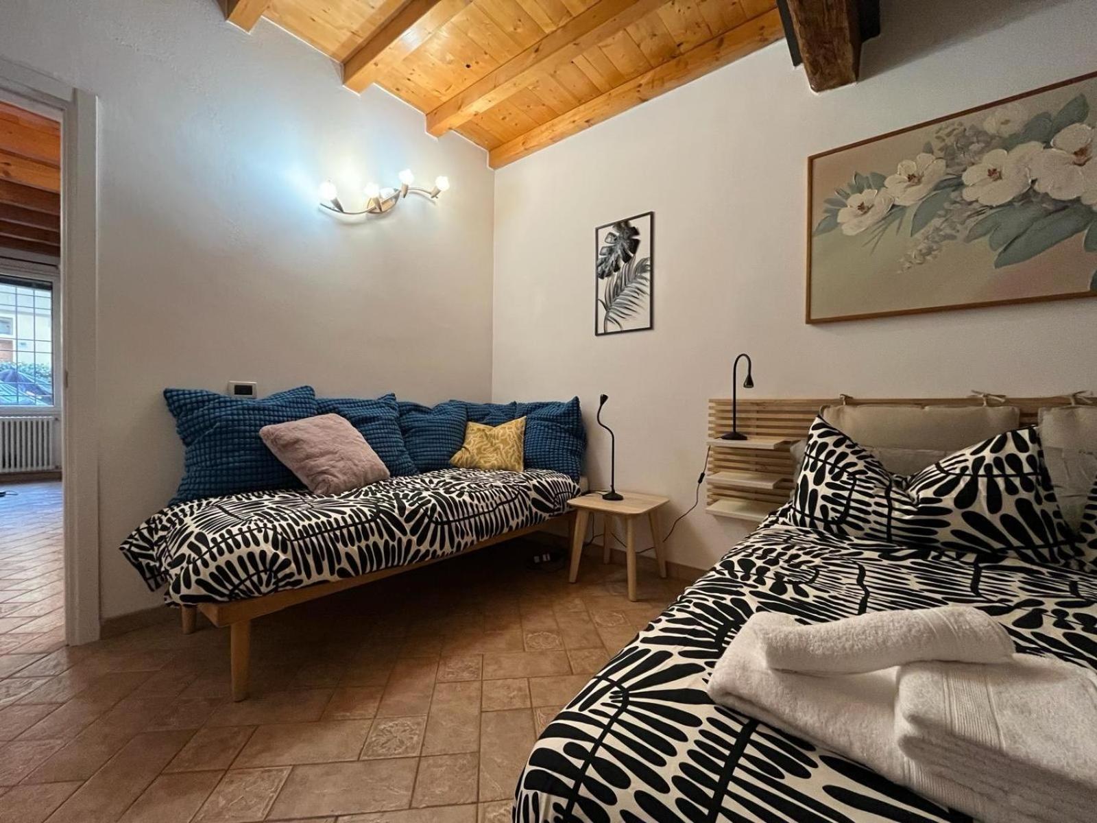 Casa Vacanze Myrasol Apartment Болоня Екстериор снимка
