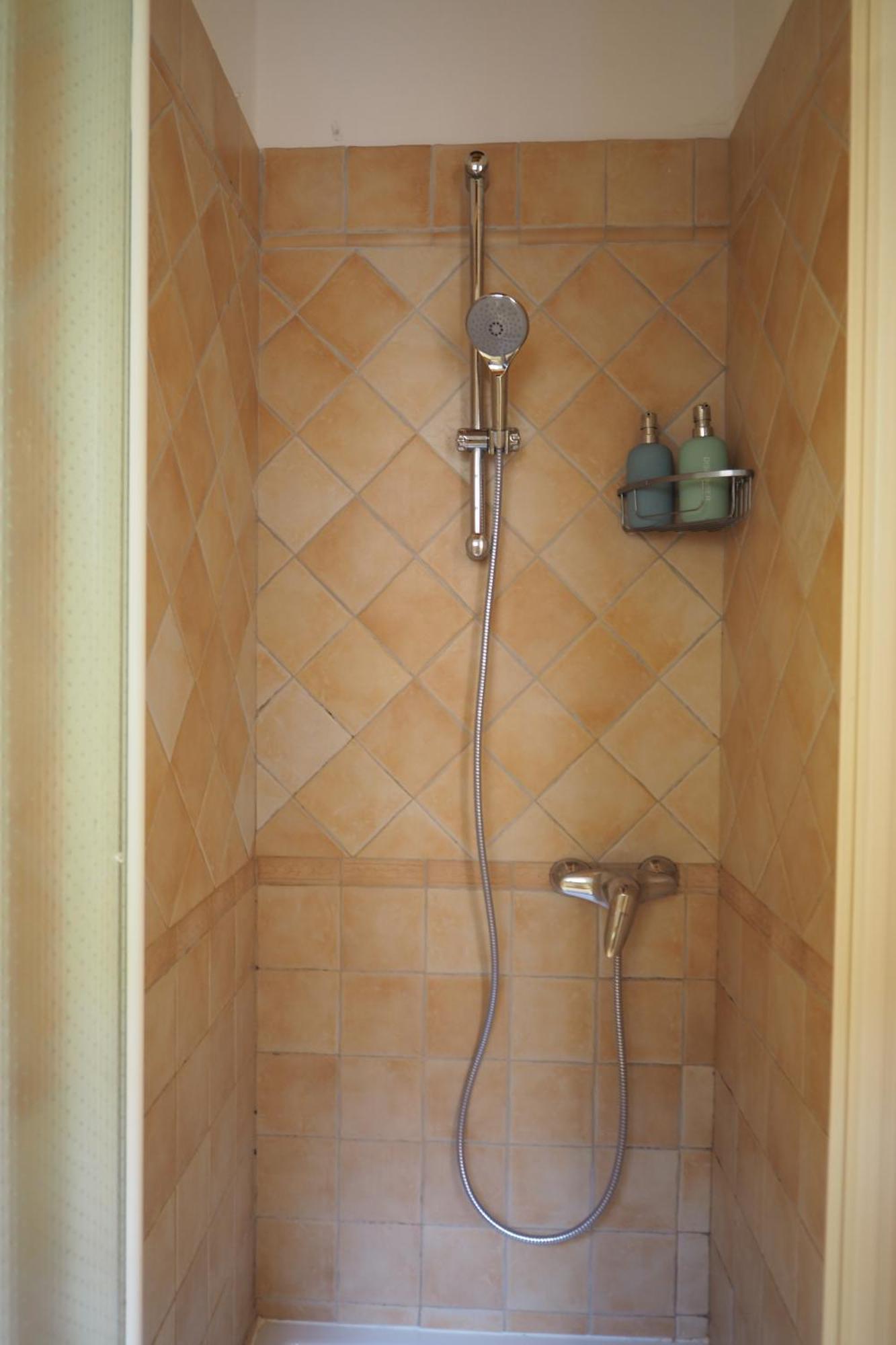 Casa Vacanze Myrasol Apartment Болоня Екстериор снимка